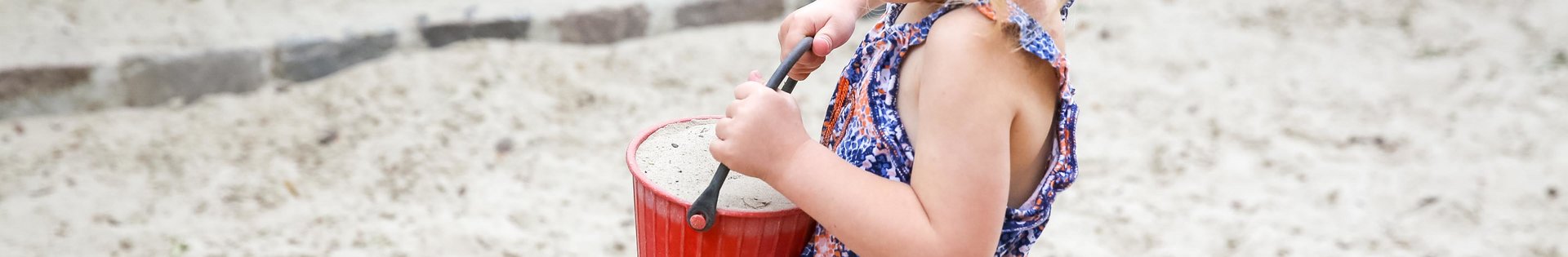 spelen op het schoolplein